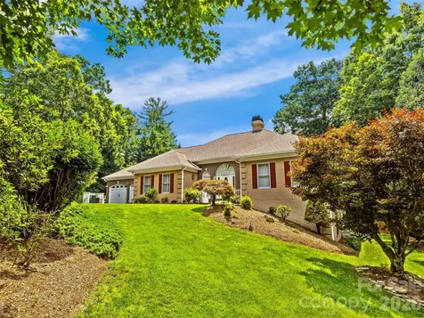 200 Teaberry Lane Hendersonville NC 28739