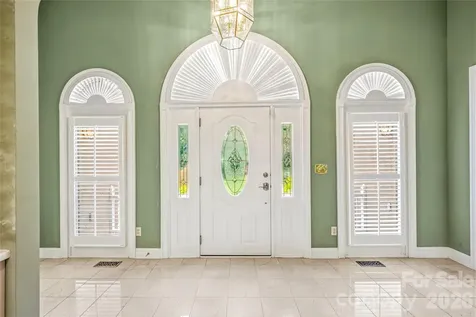 200 Teaberry Lane Hendersonville NC 28739