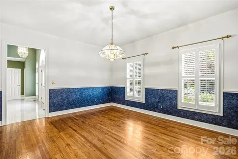 200 Teaberry Lane Hendersonville NC 28739