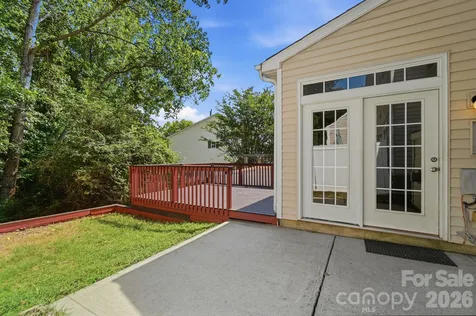 6000 Boathouse Lane Cramerton NC 28032