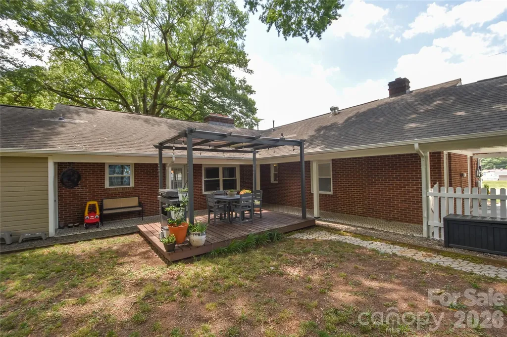 704 Lancaster Avenue Monroe NC 28112