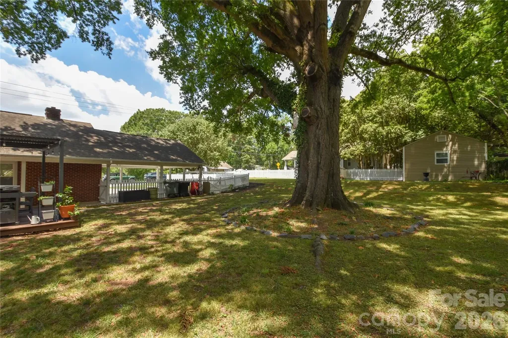 704 Lancaster Avenue Monroe NC 28112