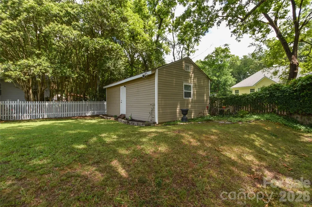 704 Lancaster Avenue Monroe NC 28112