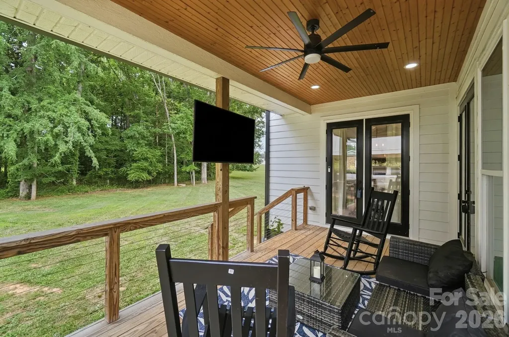 5028 Lewis Road Gastonia NC 28052