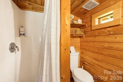 107 111 Hougie Heaven Lane Franklin NC 28734