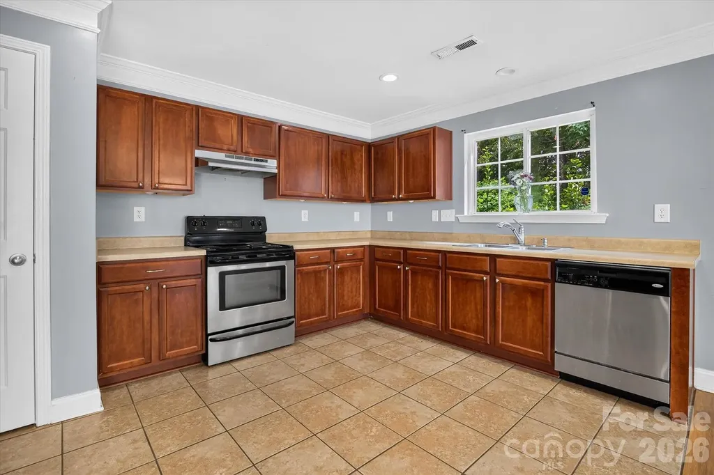 442 Tribune Drive Charlotte NC 28214