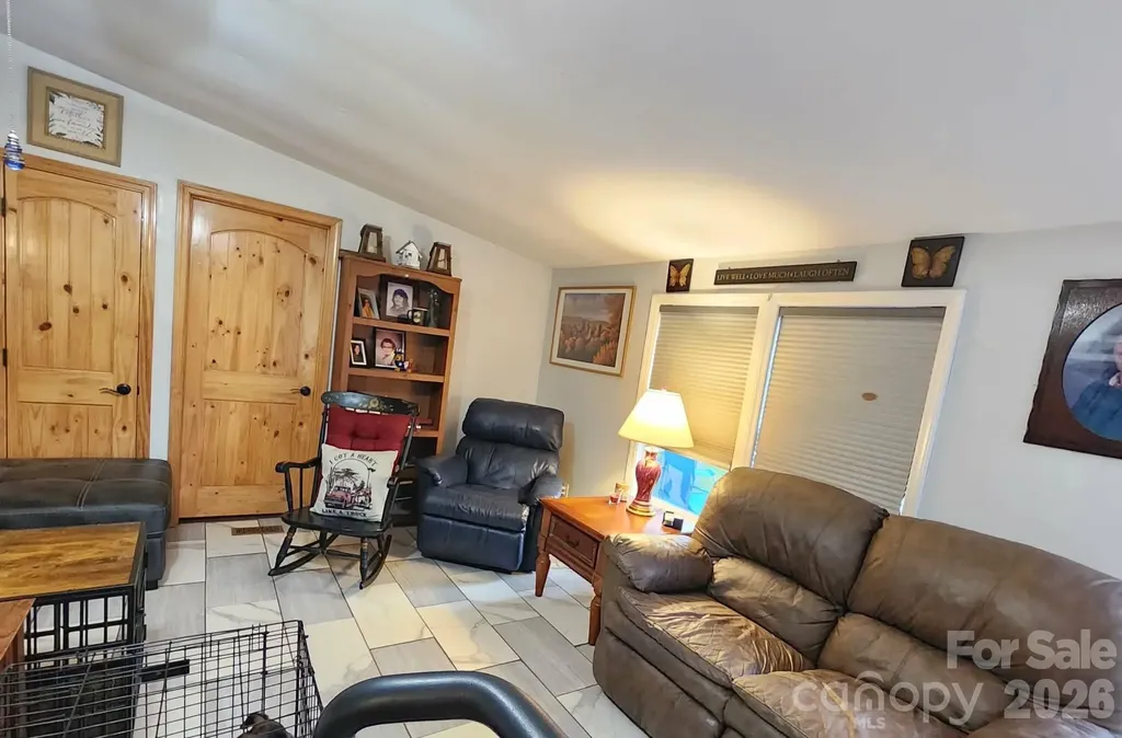 345 Hyatt Street Waynesville NC 28786