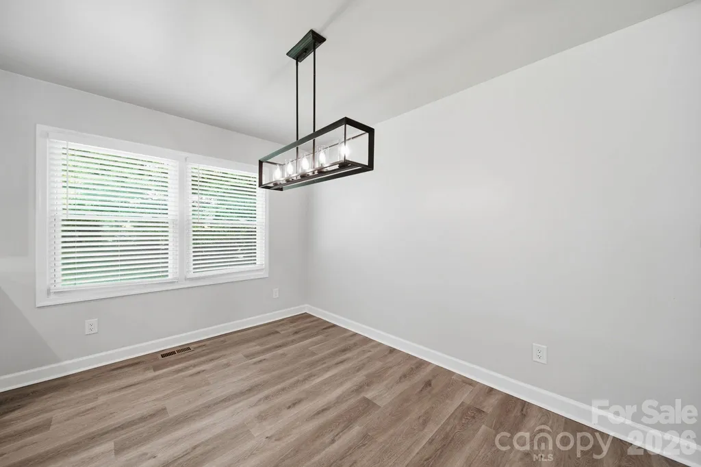 6319 Thermal Road Charlotte NC 28211