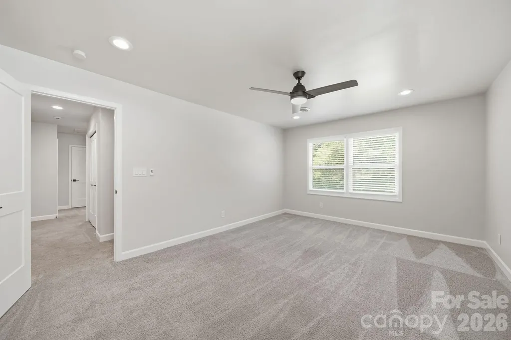 6319 Thermal Road Charlotte NC 28211