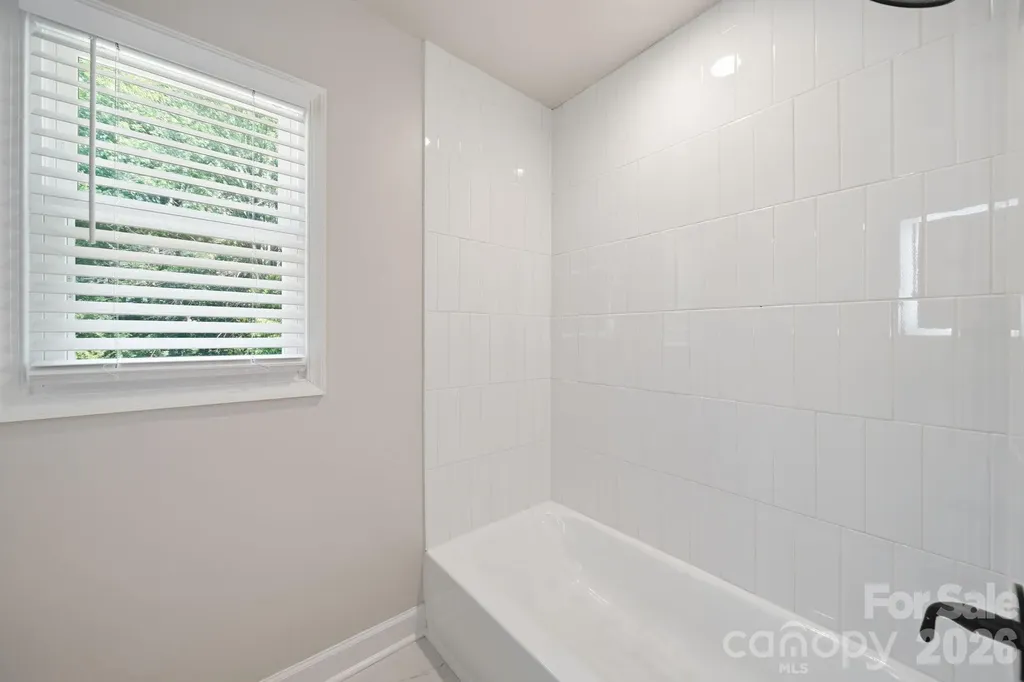 6319 Thermal Road Charlotte NC 28211