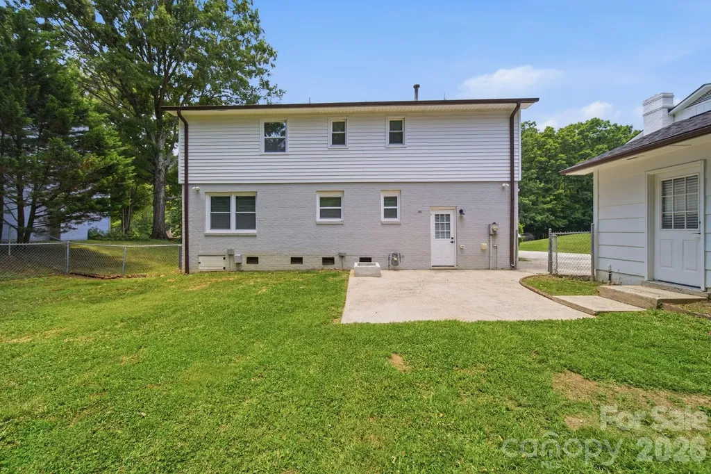 6319 Thermal Road Charlotte NC 28211
