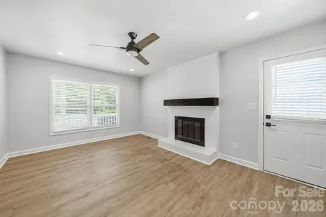 6319 Thermal Road Charlotte NC 28211