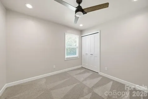 6319 Thermal Road Charlotte NC 28211