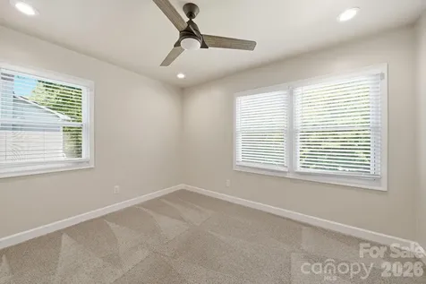 6319 Thermal Road Charlotte NC 28211