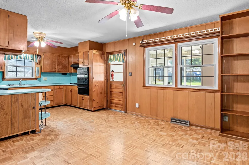 1604 Grantham Drive High Point NC 27265