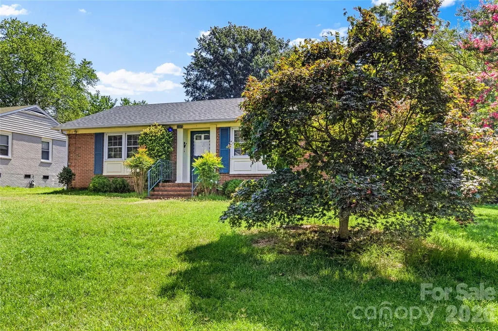 1604 Grantham Drive High Point NC 27265