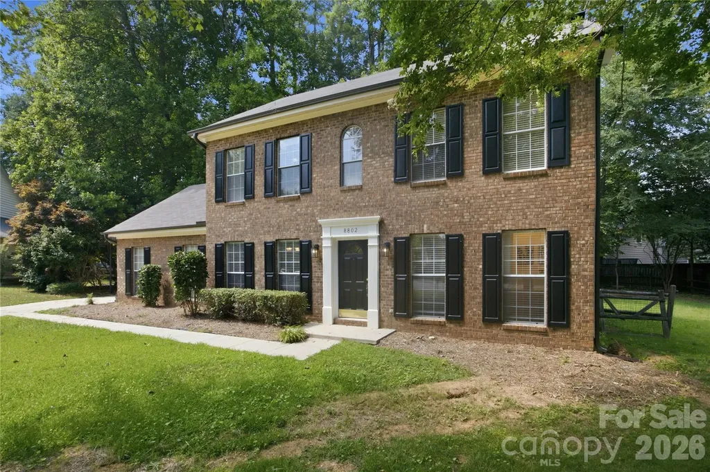 8802 Tarpan Court Charlotte NC 28216