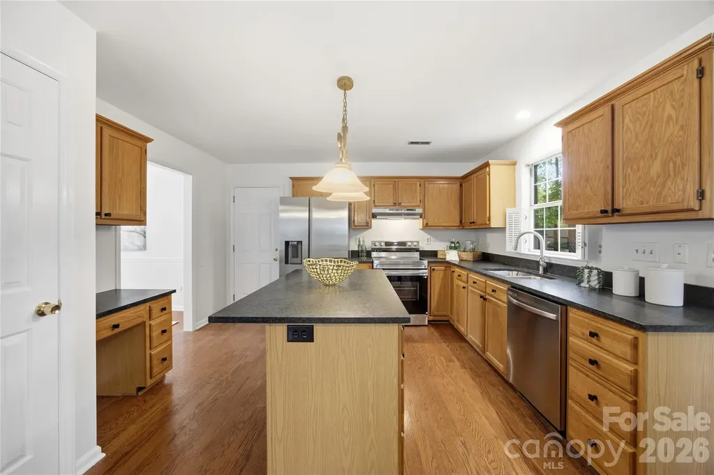 8802 Tarpan Court Charlotte NC 28216