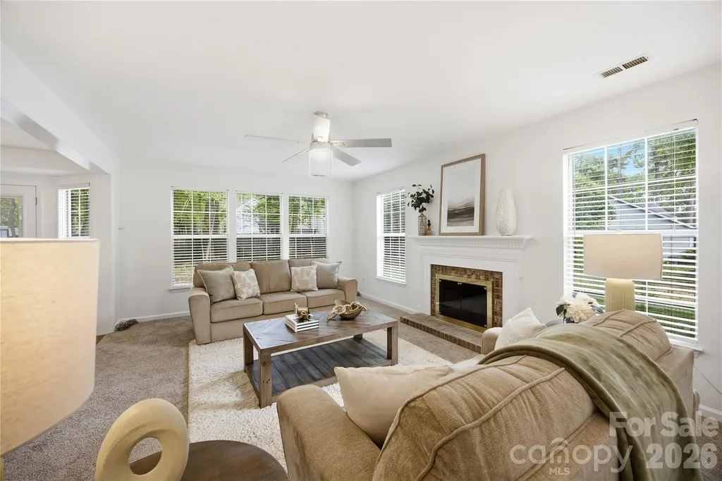 8802 Tarpan Court Charlotte NC 28216