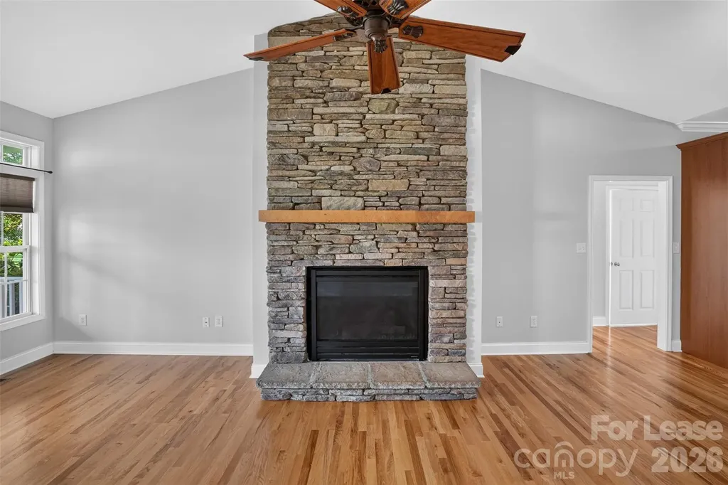 35 Copper Court Hendersonville NC 28792