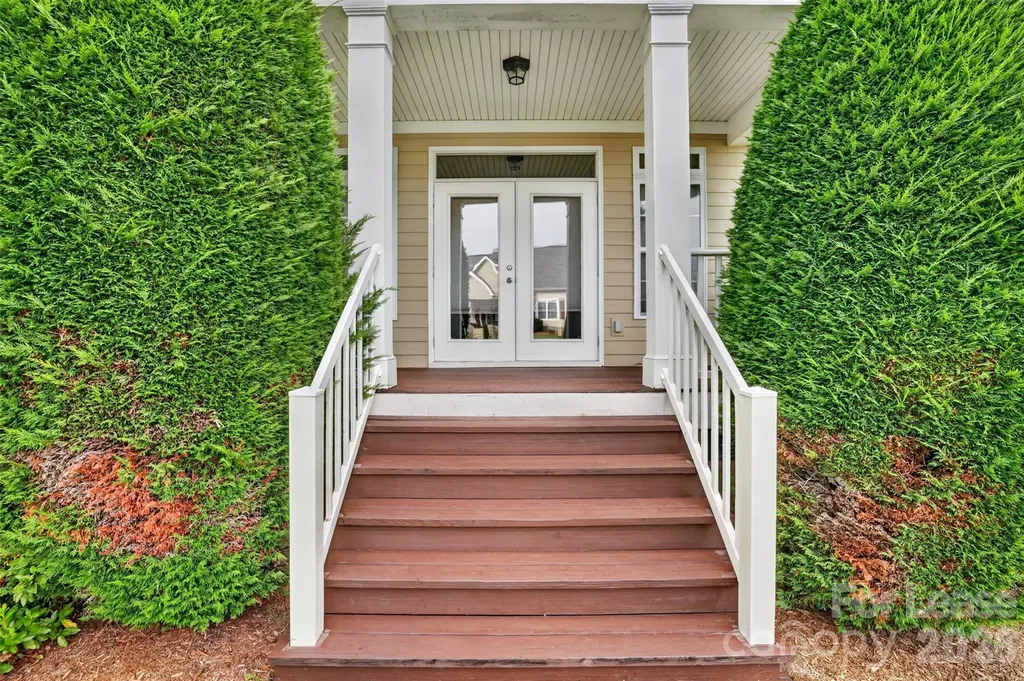 35 Copper Court Hendersonville NC 28792