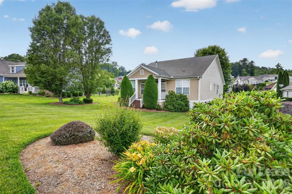 35 Copper Court Hendersonville NC 28792