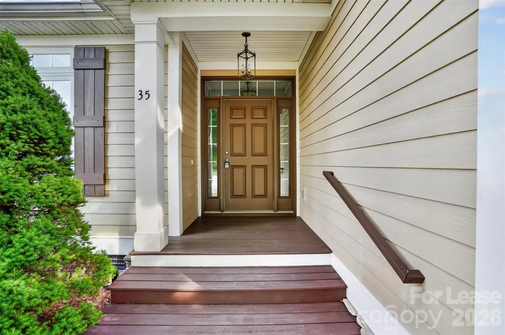 35 Copper Court Hendersonville NC 28792