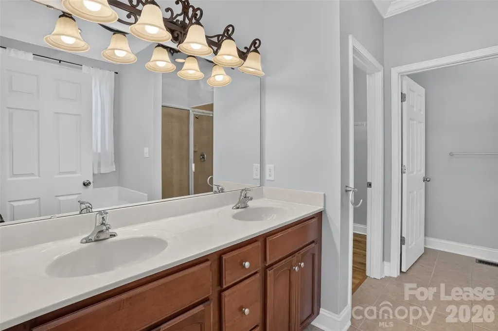 35 Copper Court Hendersonville NC 28792