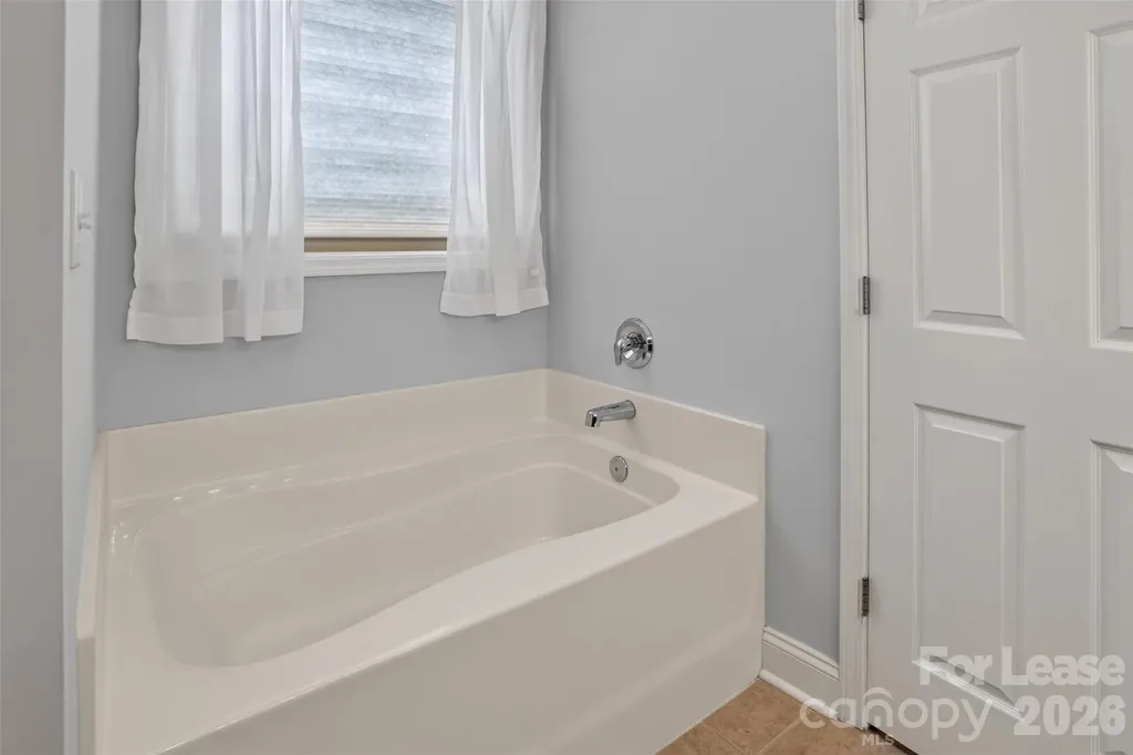 35 Copper Court Hendersonville NC 28792