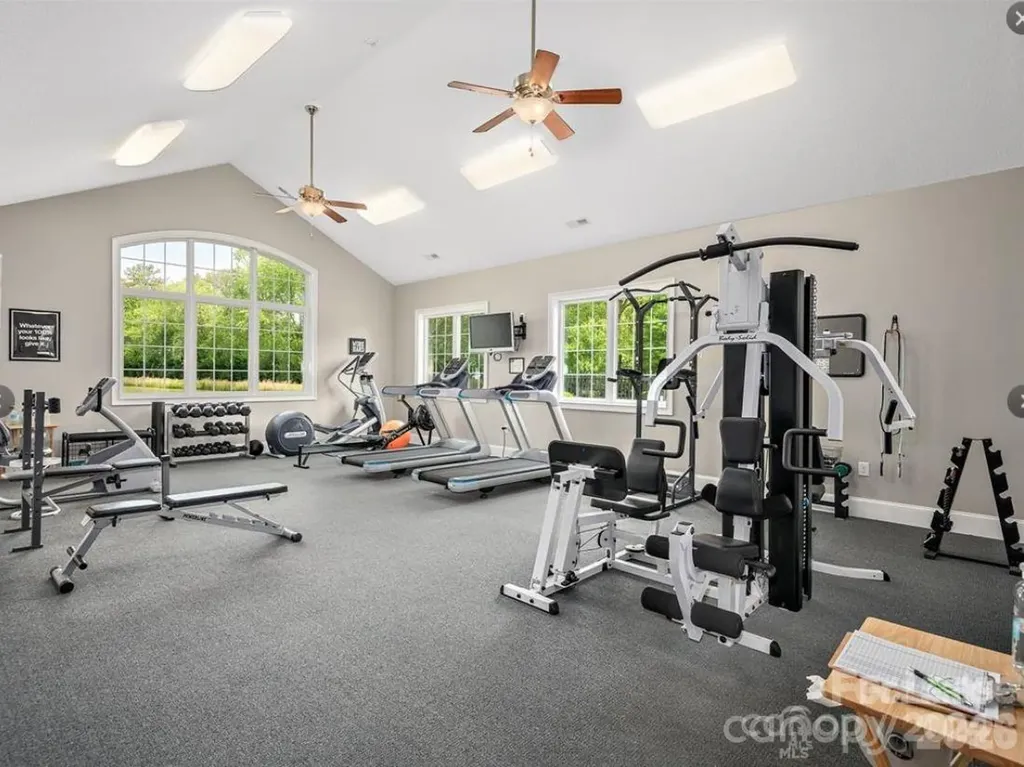 35 Copper Court Hendersonville NC 28792