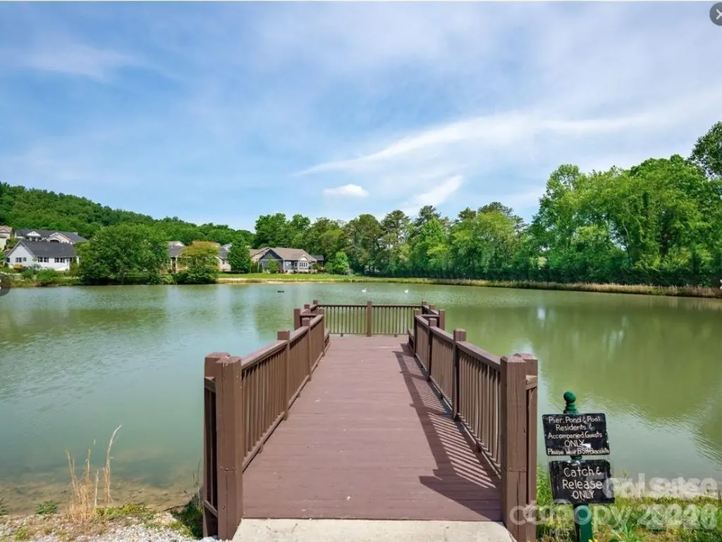 35 Copper Court Hendersonville NC 28792