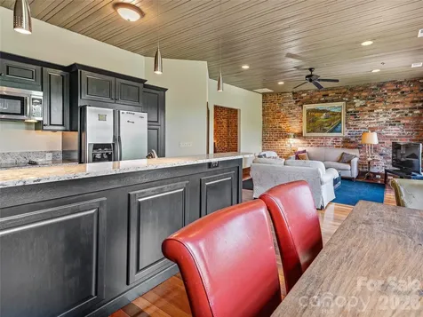 33 Patton Avenue Asheville NC 28801