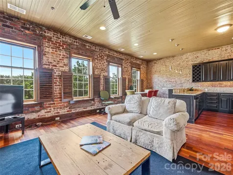 33 Patton Avenue Asheville NC 28801