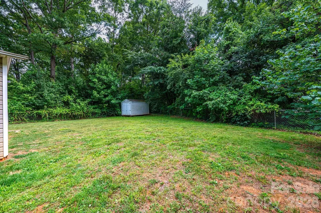 2729 Horseford Road Lenoir NC 28645