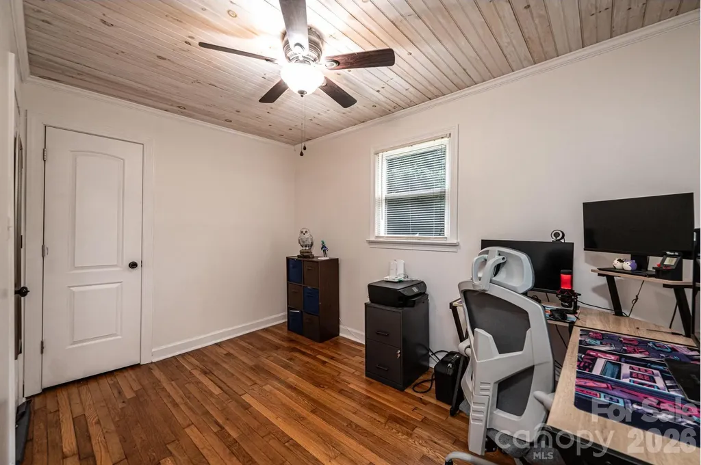 2729 Horseford Road Lenoir NC 28645