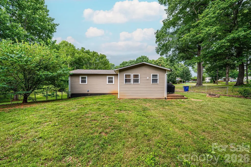 2729 Horseford Road Lenoir NC 28645