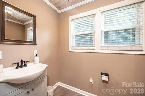 2729 Horseford Road Lenoir NC 28645