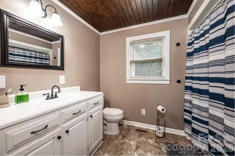 2729 Horseford Road Lenoir NC 28645