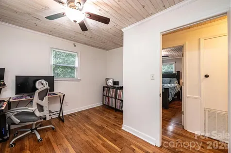 2729 Horseford Road Lenoir NC 28645