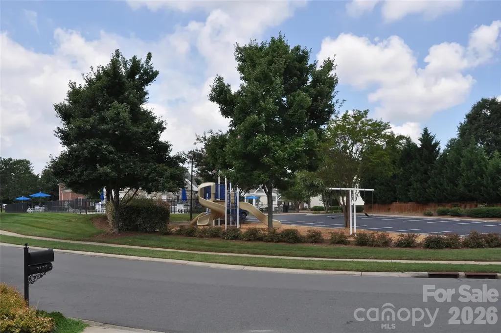 2127 Copperplate Road Charlotte NC 28262