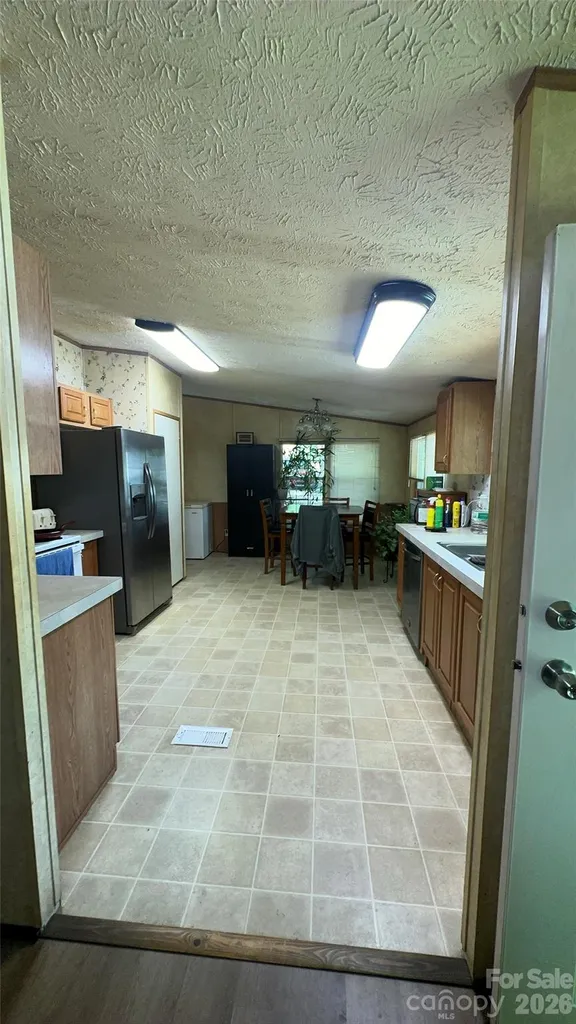 294 E Lester Lane Hendersonville NC 28739