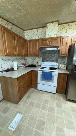 294 E Lester Lane Hendersonville NC 28739