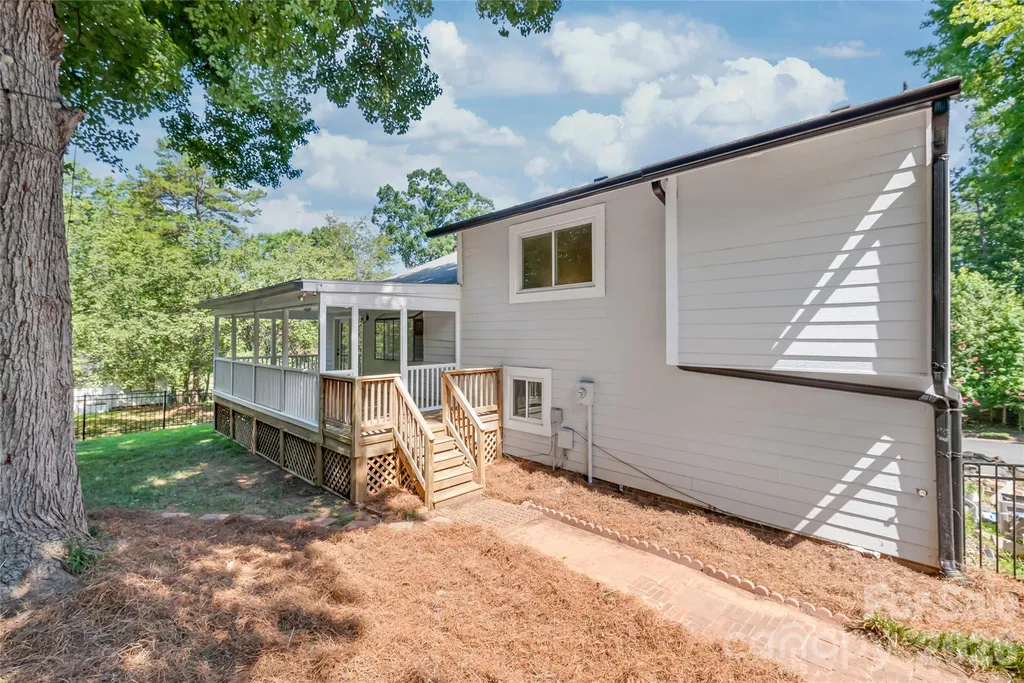 10129 Eagle Court Charlotte NC 28277