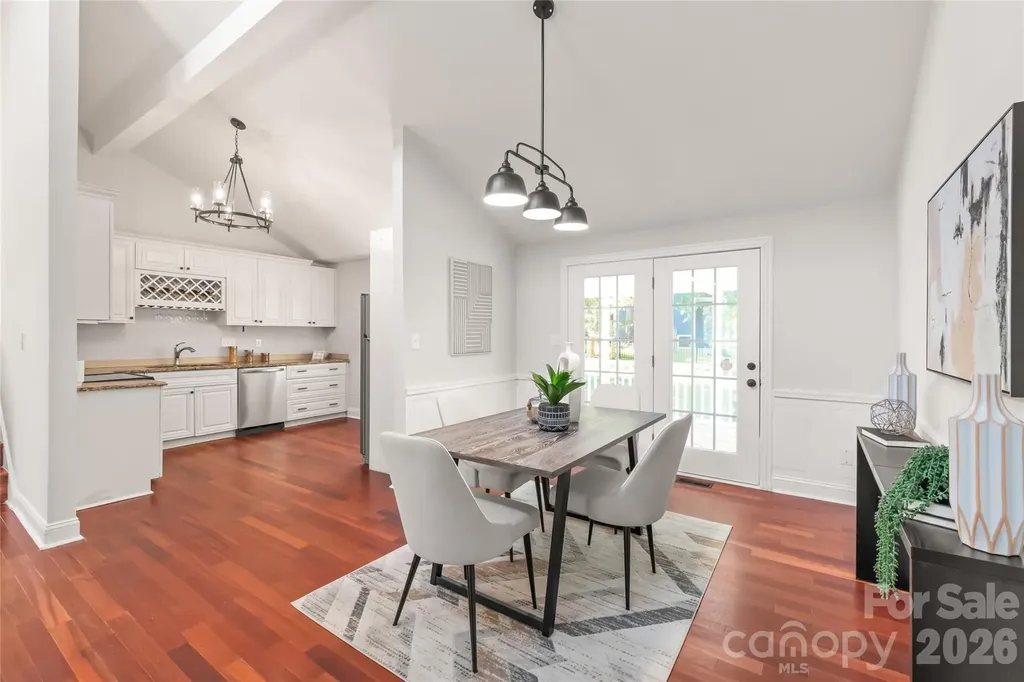 10129 Eagle Court Charlotte NC 28277