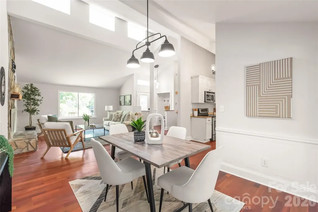 10129 Eagle Court Charlotte NC 28277