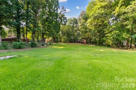 1882 Williams Circle Lancaster SC 29720