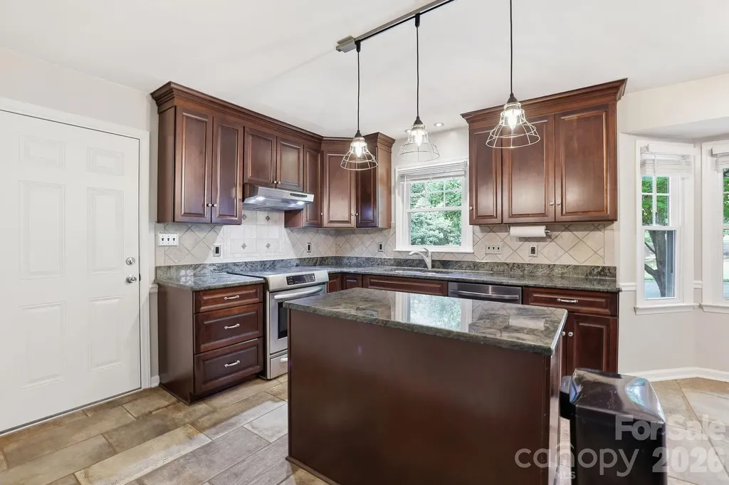 115 Southfork Drive Belmont NC 28012
