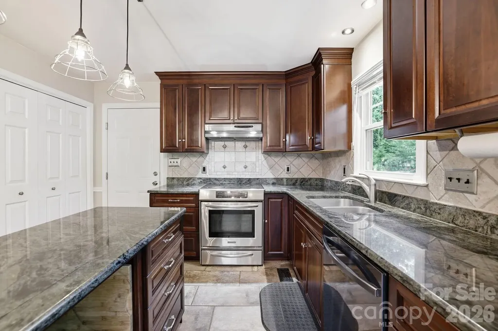 115 Southfork Drive Belmont NC 28012