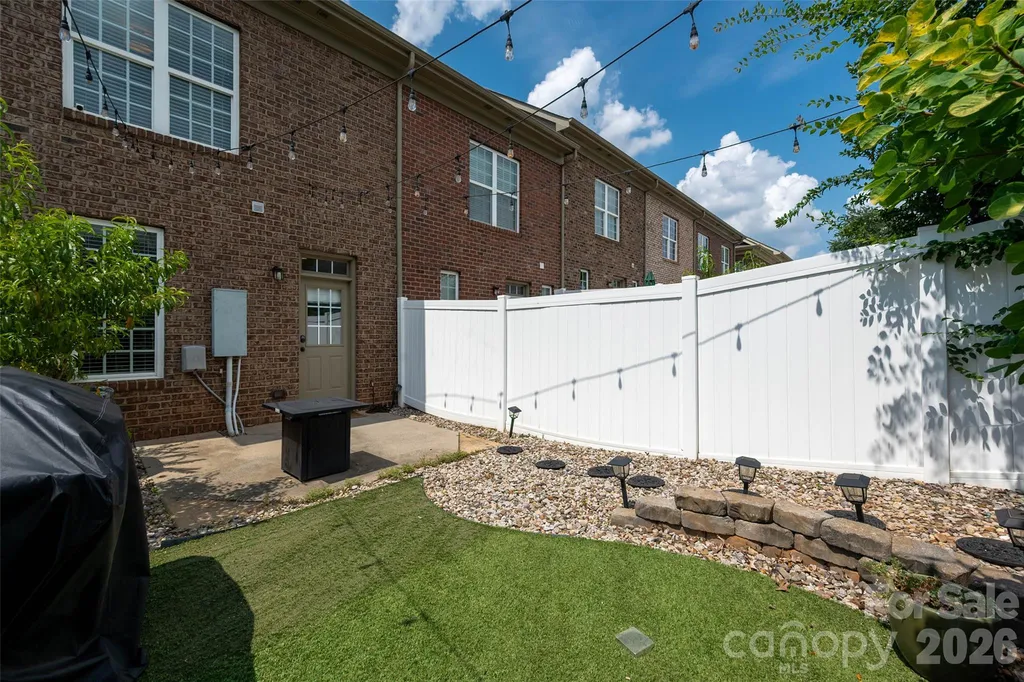 11201 Cedar Walk Lane Charlotte NC 28277