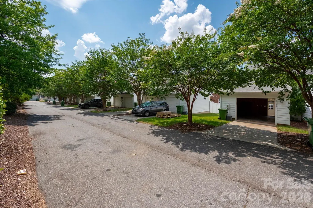 11201 Cedar Walk Lane Charlotte NC 28277